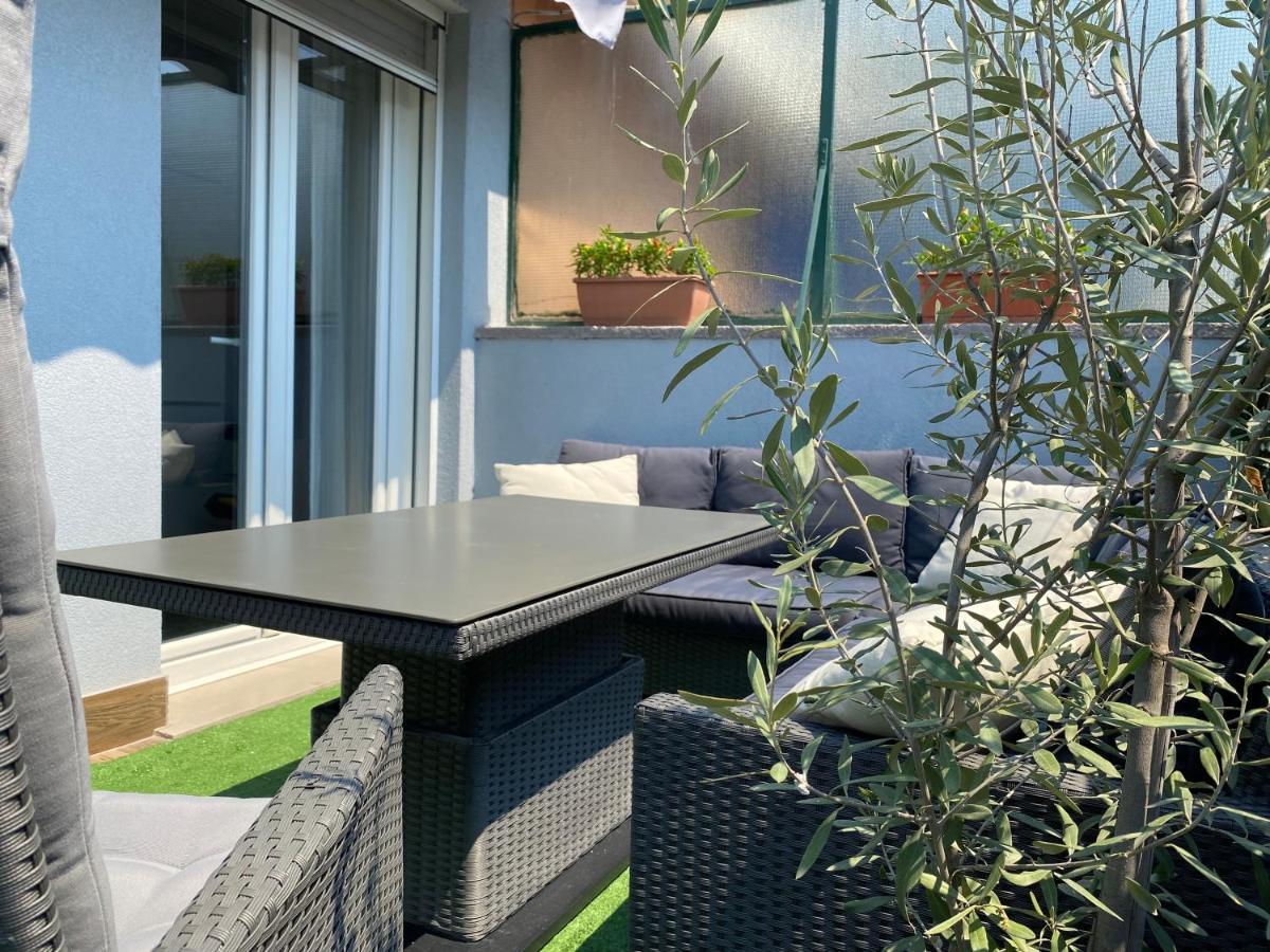 Appartamento La Terrazza Triest Exterior foto